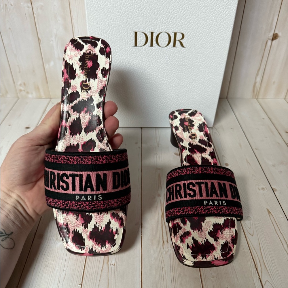 Christian Dior Mizza Embroidered Cotton Dway Slide Sandal Dark Ruby Sz 39 / 9 - Picture 8 of 13